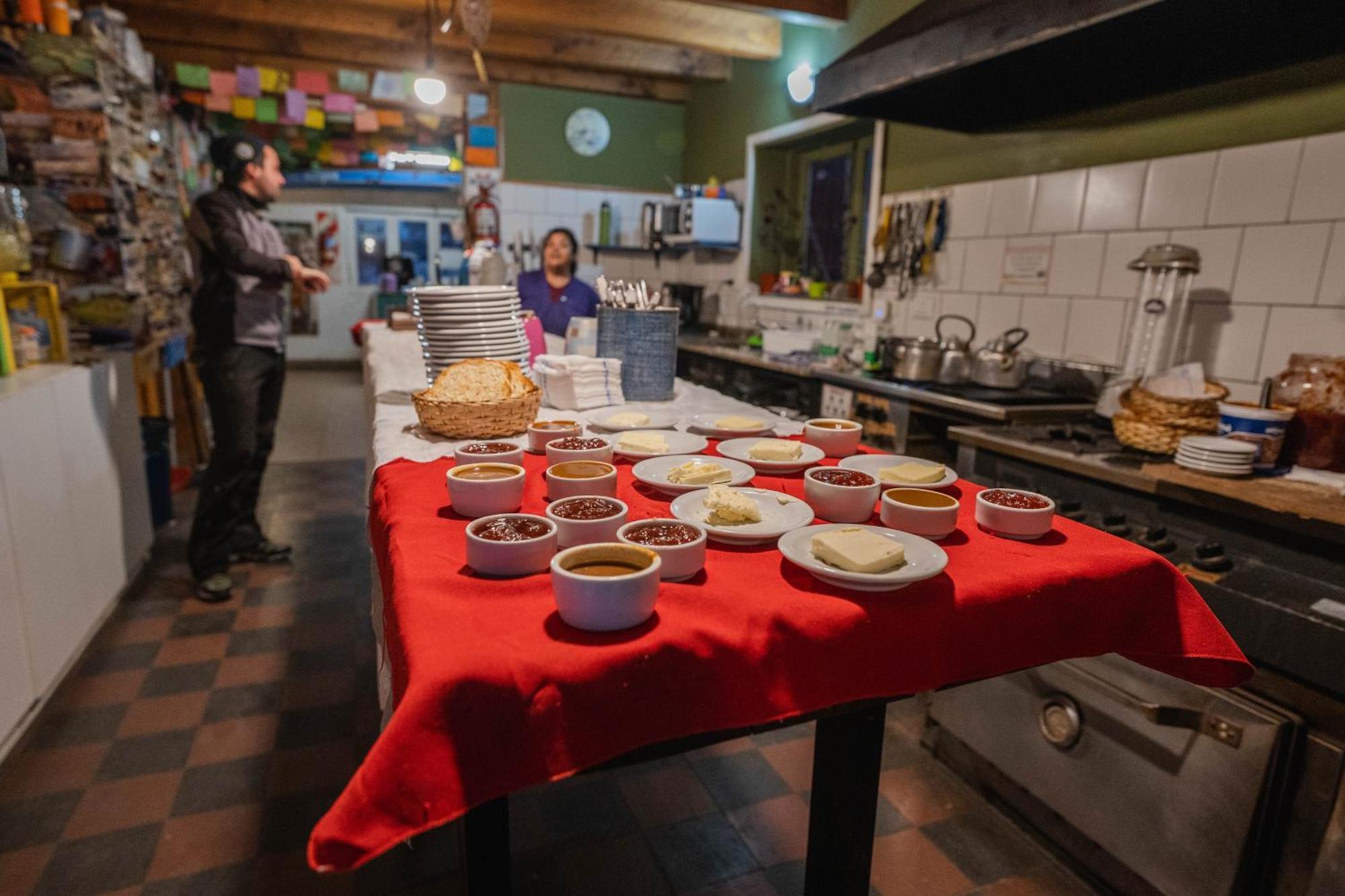 Alhue Patagonia Hostel San Martín de los Andes Dış mekan fotoğraf